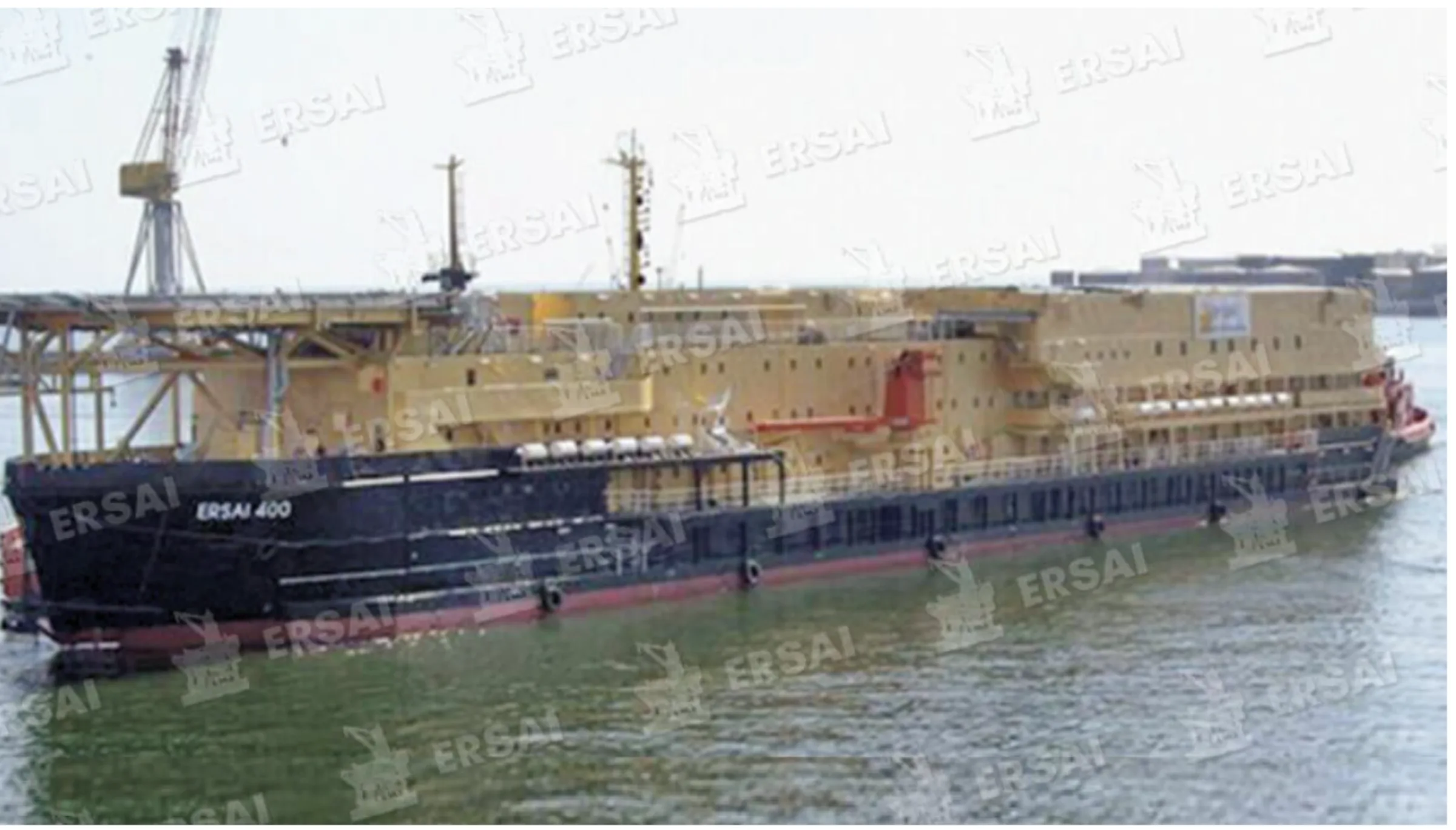 ERSAI 400 ACCOMMODATION BARGE